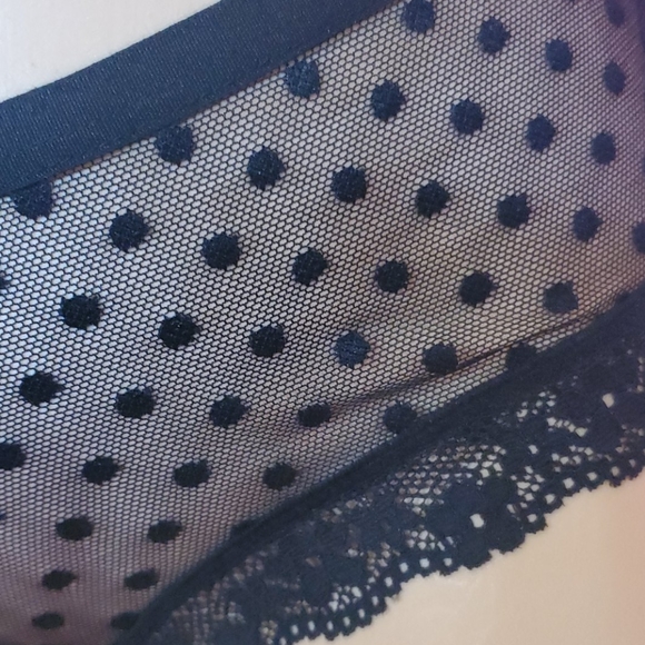 40% OFF 4+ BUNDLES  CLOSET CLOSING! - Picture 3 of 4